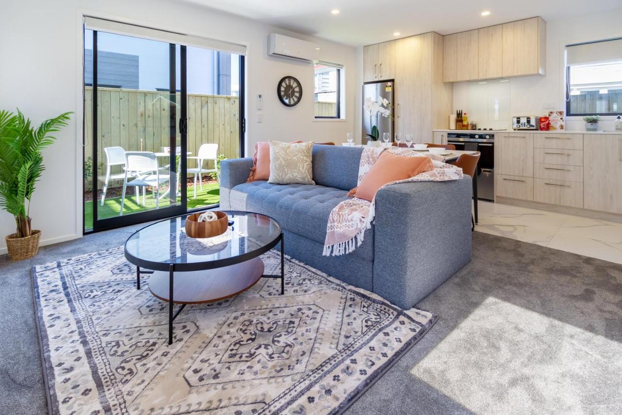Beachside Bliss: 1 Bed 1 Bath Christchurch Zewnętrze zdjęcie