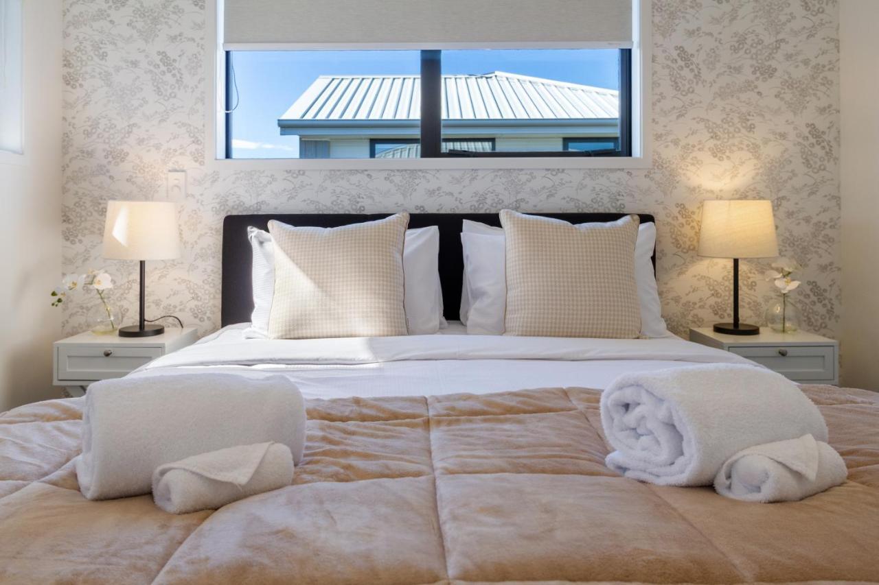 Beachside Bliss: 1 Bed 1 Bath Christchurch Zewnętrze zdjęcie