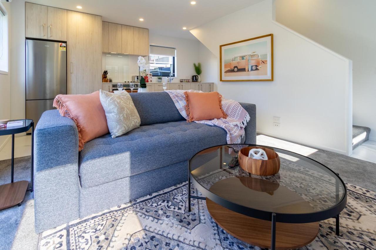 Beachside Bliss: 1 Bed 1 Bath Christchurch Zewnętrze zdjęcie